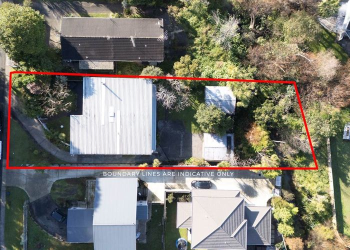  at 4 Awaruku Road, Torbay, Auckland