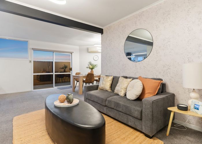  at 240E Great North Road, Henderson, Waitakere City, Auckland
