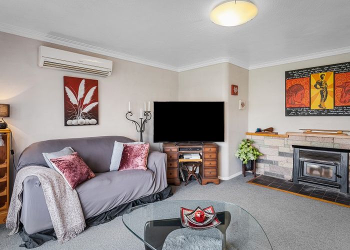  at 70 Hikurangi Street, Trentham, Upper Hutt