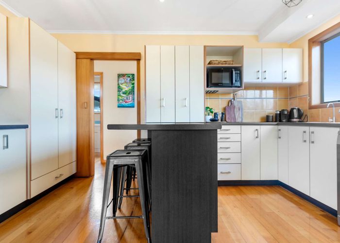  at 32 Woodford Avenue, Brookfield, Tauranga, Bay Of Plenty