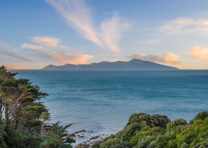  at 6-8 Onepu Road, Pukerua Bay, Porirua, Wellington