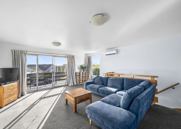  at 2/8 Applewood Place, Casebrook, Christchurch City, Canterbury