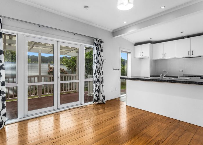  at 16 Howell Road, Taneatua