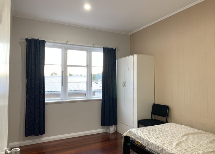  at 1 Tyburnia Ave, Mount Albert, Auckland City, Auckland