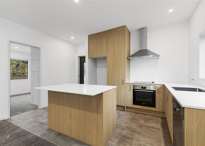  at 46 Tender Road, Albany