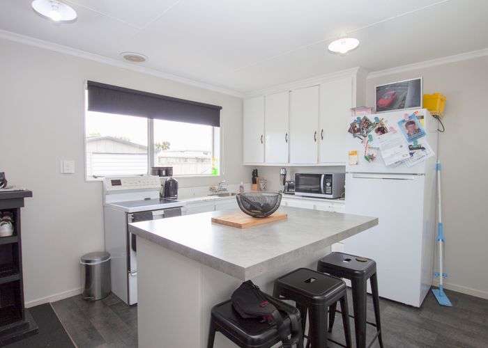  at 18 Boyne Street, Clifton, Invercargill