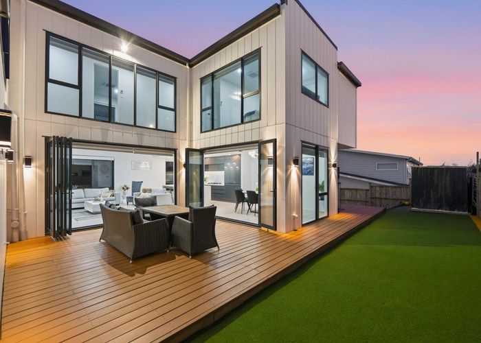  at 7D Babich Road, Henderson Valley, Waitakere City, Auckland