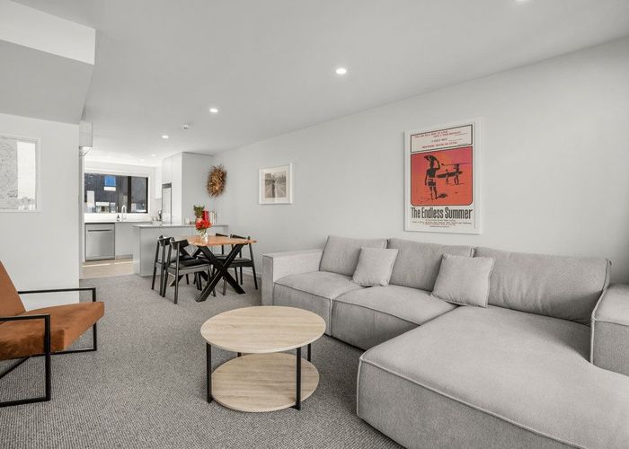  at 8 Te Ara O Te Amo Hohipene, Petone, Lower Hutt, Wellington