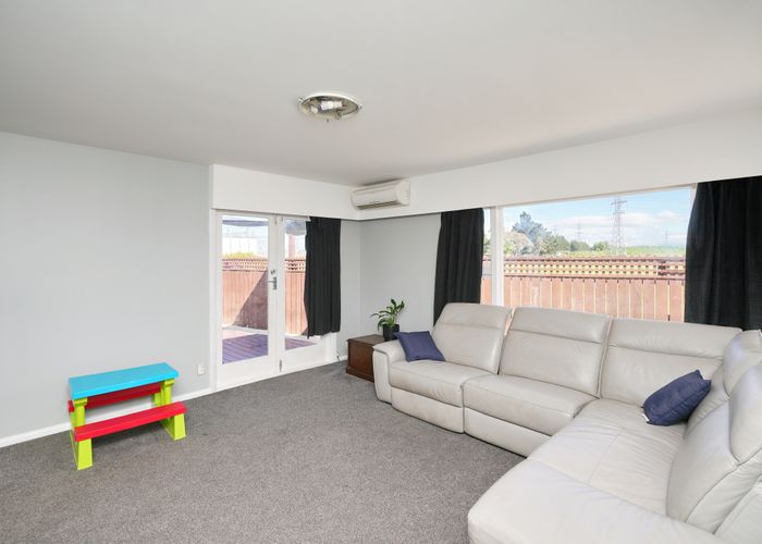  at 1/40 Roberts Road, Hei Hei, Christchurch