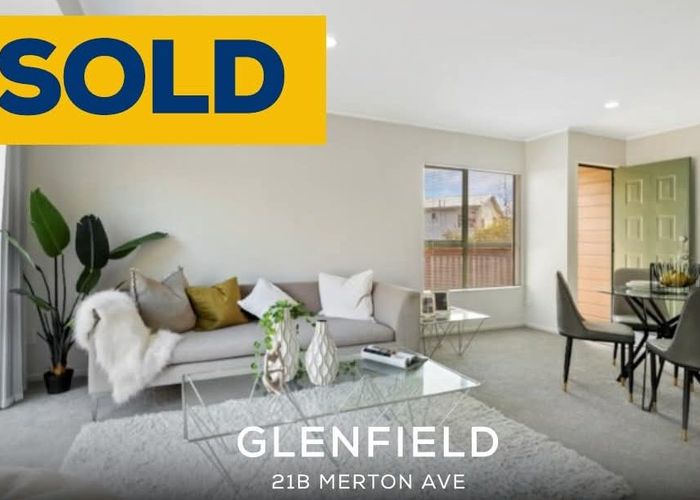  at 21B Merton Avenue, Glenfield, Auckland
