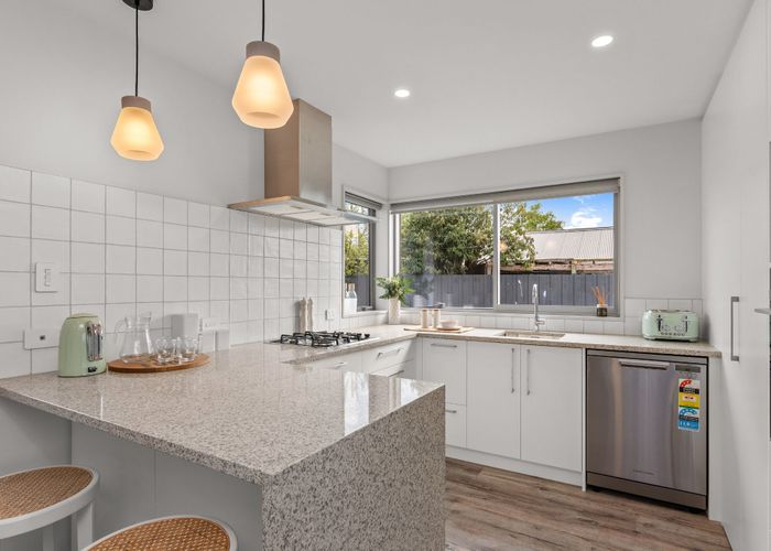  at 27 Kakapo Lane, Redwood, Christchurch City, Canterbury