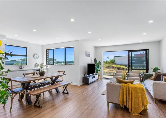  at 9 Irwin Lane, Mairangi Bay, North Shore City, Auckland