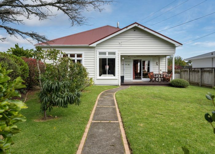  at 76 Smart Road, Glen Avon, New Plymouth