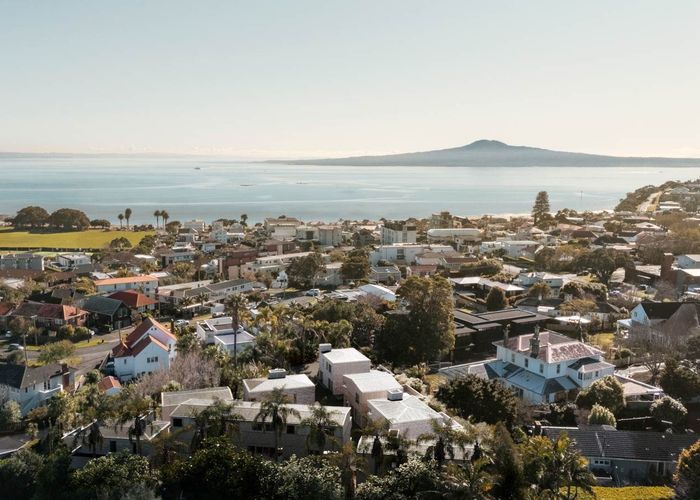  at 1/45 Paunui Street, Saint Heliers, Auckland City, Auckland
