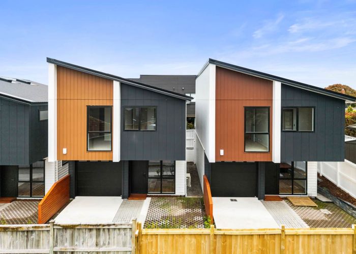  at Lot 2/49 Neil Avenue, Te Atatu Peninsula, Waitakere City, Auckland