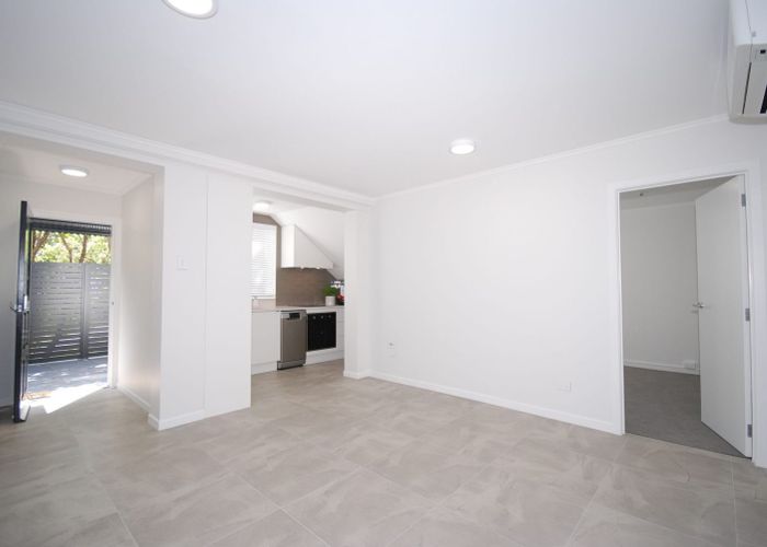  at 2/41C Roberta Avenue, Glendowie, Auckland City, Auckland