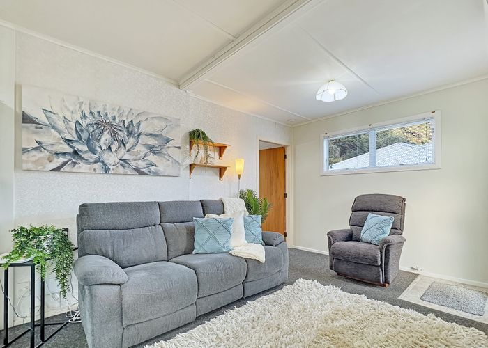  at 2A Homedale Road, Wainuiomata, Lower Hutt