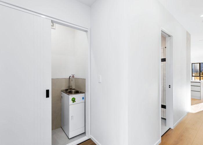  at 5 Herekino Street, Westgate, Waitakere City, Auckland