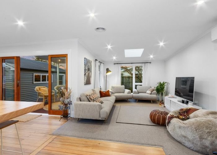  at 8 Rayburn Avenue, Papanui, Christchurch