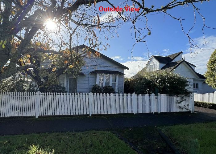  at 41 Tawera Road, Greenlane, Auckland City, Auckland