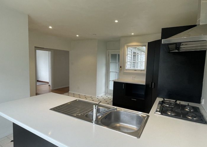  at 37 Blighs Road, Strowan, Christchurch City, Canterbury