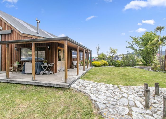  at 51 Kaitangata Crescent, Kelson, Lower Hutt