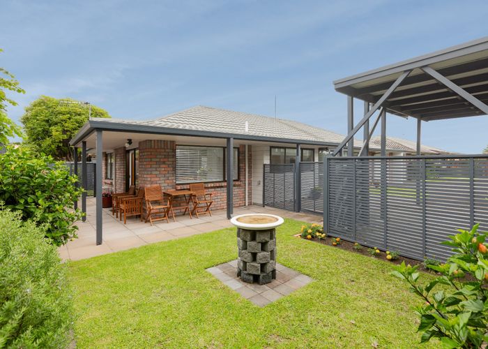  at 6B Esmeralda Street, Welcome Bay, Tauranga, Bay Of Plenty