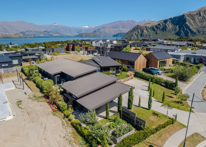  at 9 Avalanche PL, Wanaka, Queenstown