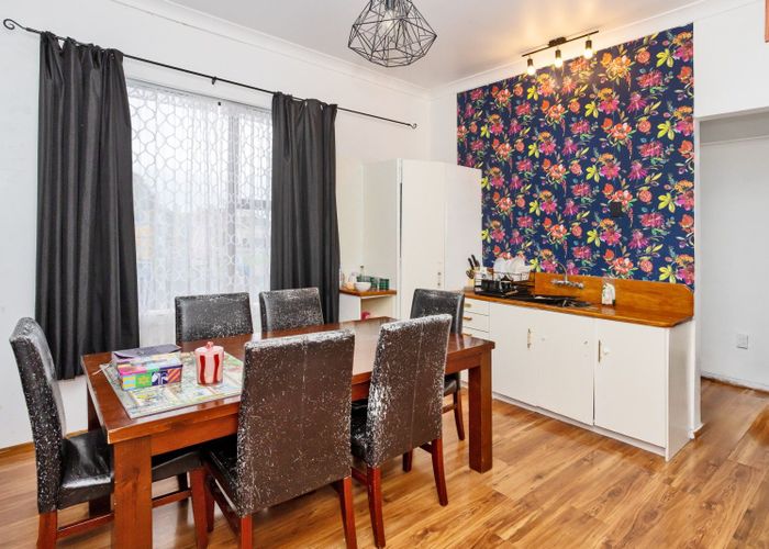  at 8 Centre Street, Strathern, Invercargill, Southland