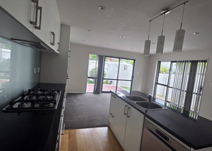  at 35 Exler place, New Windsor, Auckland City, Auckland