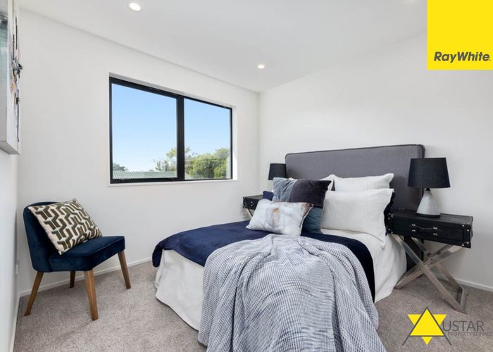  at 43A Bodi Place, Te Atatu South, Waitakere City, Auckland