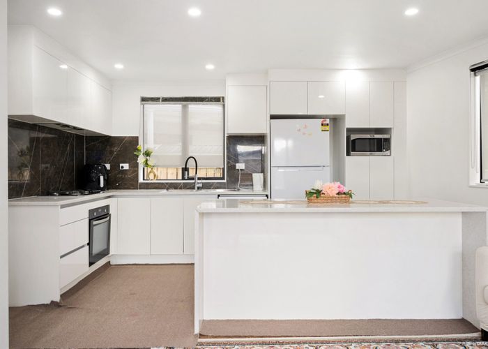  at 1C Ohira Place, Henderson, Auckland