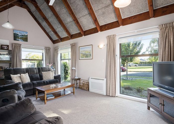  at 1/6 Hobhouse Street, Stoke, Nelson