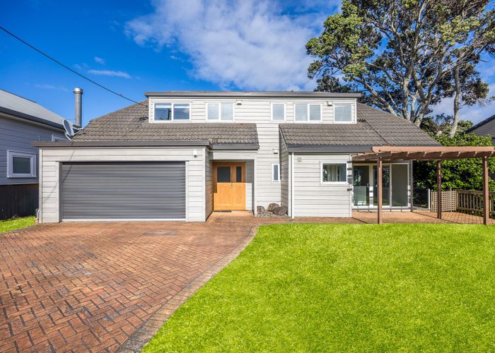  at 74 Queen Street, Northcote Point, North Shore City, Auckland