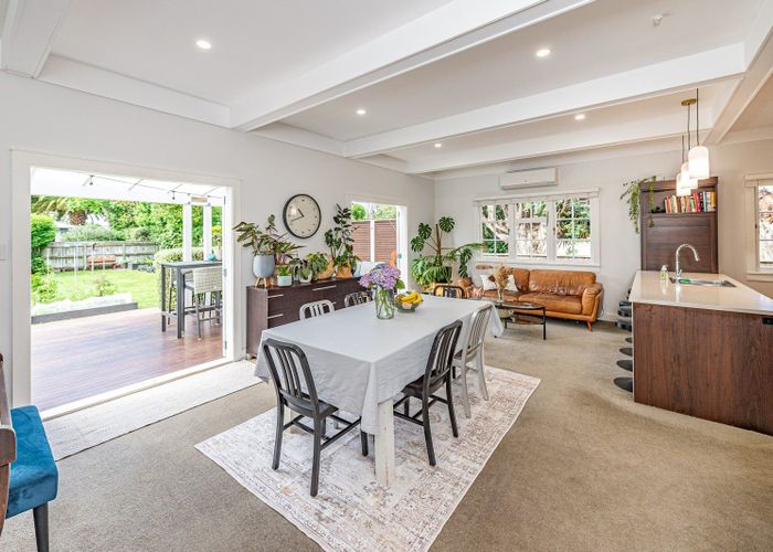  at 9 Selwyn Crescent, College Estate, Whanganui, Manawatu / Whanganui