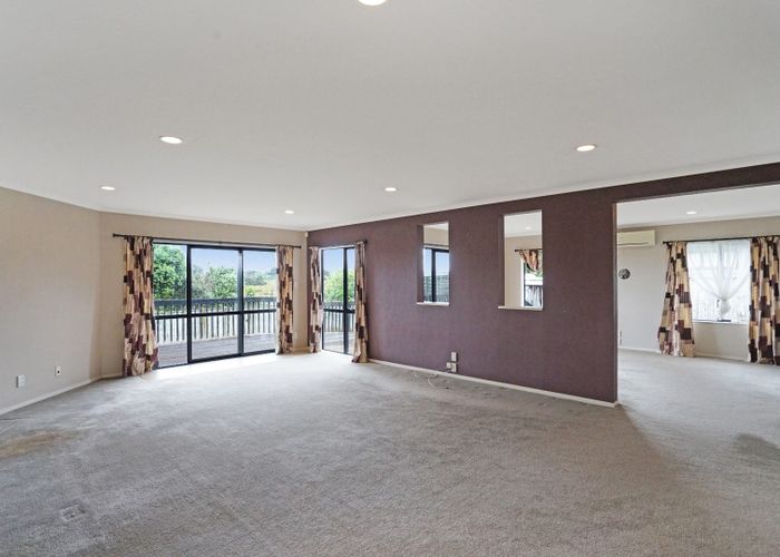  at 33 Fergy Crescent, Wattle Downs, Manukau City, Auckland