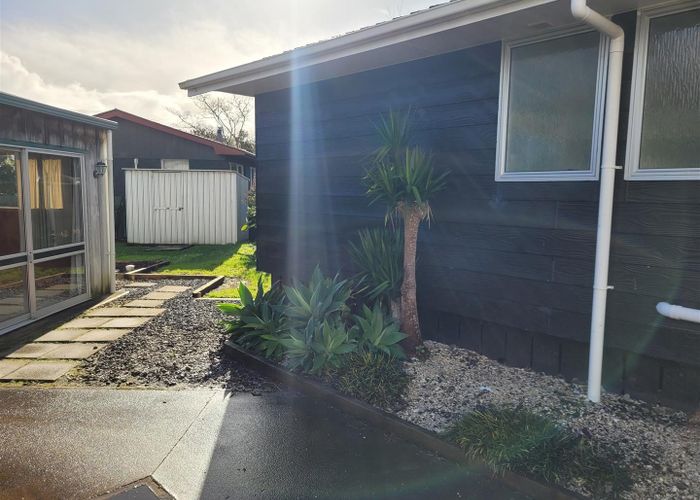  at 5 Monument Road, Papakura