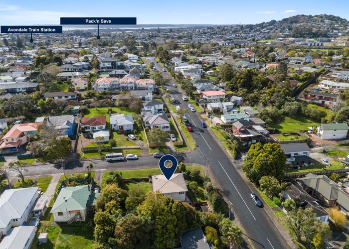  at 27 Whitney Street, New Windsor, Auckland City, Auckland