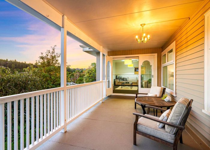  at 15 Taioma Crescent, Te Atatu Peninsula, Waitakere City, Auckland