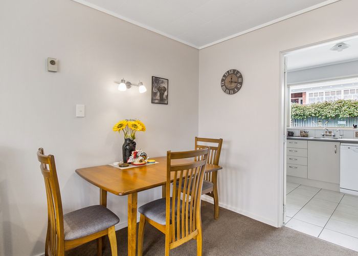  at 1/95 Avenue Road, West End, Timaru