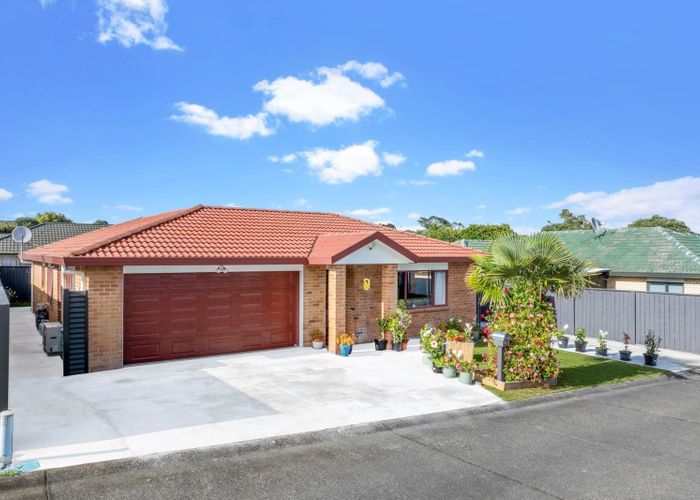  at 52 Bellville Drive, Clendon Park, Manukau City, Auckland
