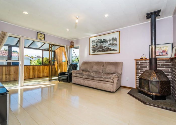  at 18A Lavery Place, Sunnynook, North Shore City, Auckland