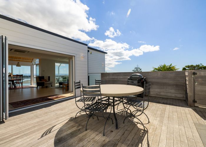  at 12 Balmoral Lane, Redcliffs, Christchurch