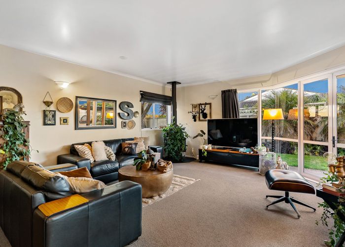  at 54 Rushgreen Avenue, Pahurehure, Papakura, Auckland