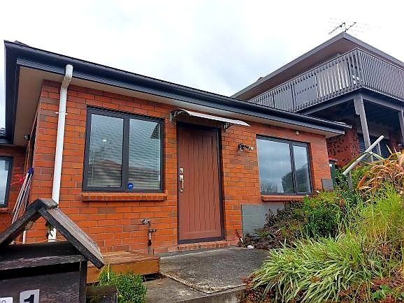  at 1 Petrel Place, Massey, Waitakere City, Auckland