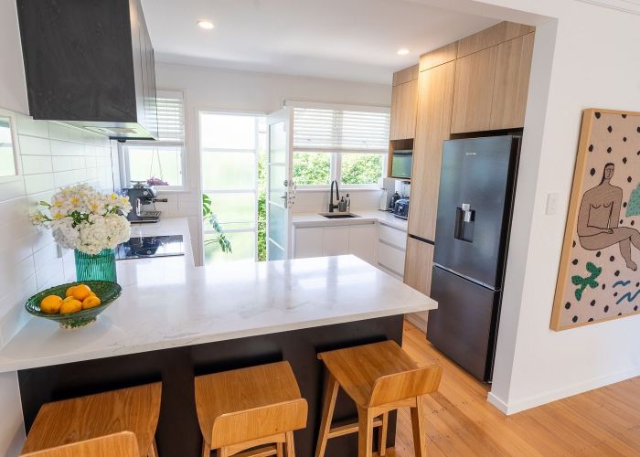  at 2/13A Kingsway Avenue, Sandringham, Auckland City, Auckland