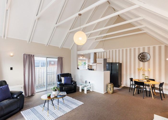  at 14 Seaton Court, Hokowhitu, Palmerston North