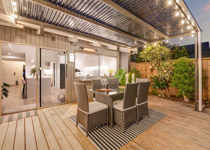  at 18 Glengarry Avenue, Manly, Rodney, Auckland