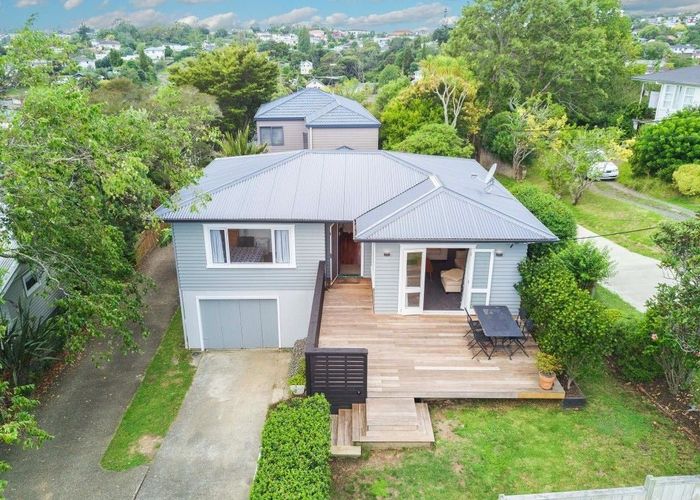  at Glenfield, North Shore City, Auckland