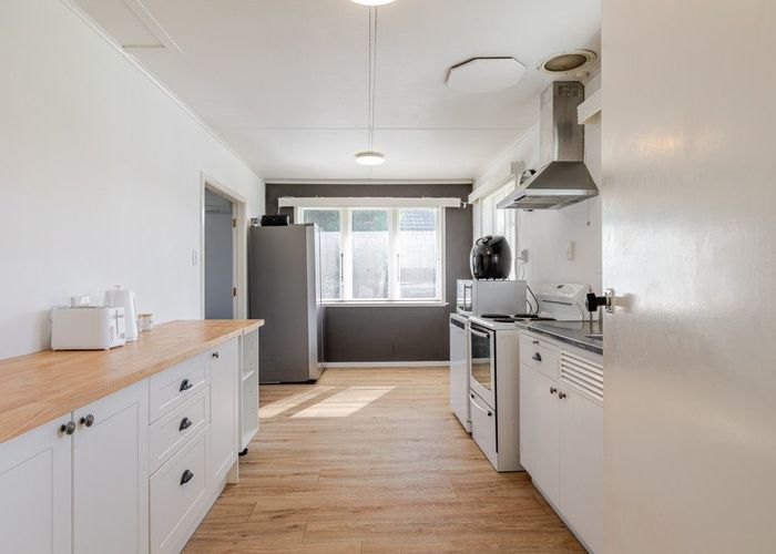  at 23 Tyne Street, Roslyn, Palmerston North